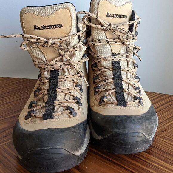 LA SPORTIVA Gore-tex Waterproof Vibram Hiking Boot size 7.5 @S7 - Picture 3 of 9